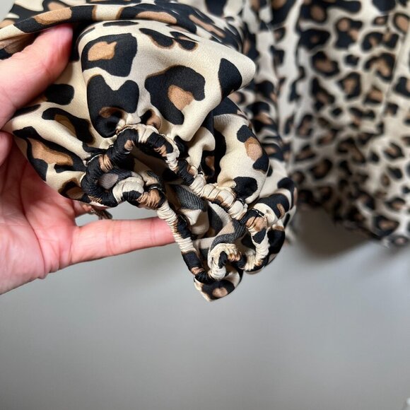 Boden Harriet Blouse Size 6 Leopard Print Bishop Sleeve Work Office Career - Picture 7 of 11